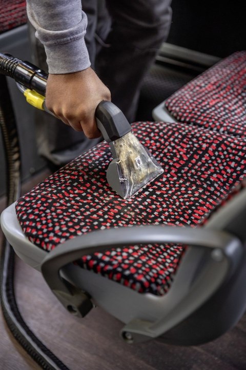 KARCHER Odkurzacz piorący KARCHER Puzzi 8/1 (1.100-240.0)