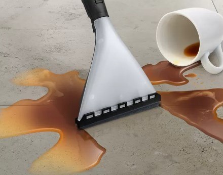 BOSCH Odkurzacz BOSCH BWD 421PRO