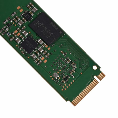 Micron Dysk SSD Micron 7450 PRO 3.84TB M.2 (22x110) NVMe Gen4 MTFDKBG3T8TFR-1BC1ZABYYR (DWPD 1)