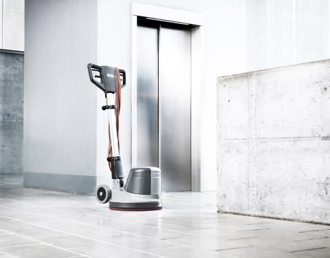 NILFISK NILFISK Szorowarka 1-tarczowa/wolnoobrotowa FM400L