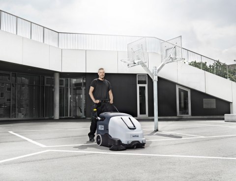 NILFISK NILFISK Zamiatarka bezpyłowa SW900 84B