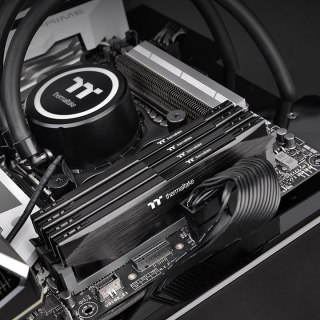 Thermaltake THERMALTAKE TOUGHRAM H-ONE DDR4 2X8GB 3200MHZ CL16 XMP2 BLACK R021D408GX2-3200C16D