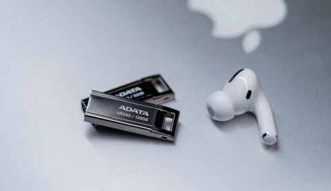 ADATA ADATA FLASHDRIVE UR340 64GB USB 3.2 BLACK ADATA ADATA FLASHDRIVE UR340 64GB USB 3.2 BLACK