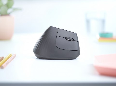 Logitech Mysz Logitech MX 910-005448 (optyczna; 4000 DPI; kolor czarny)