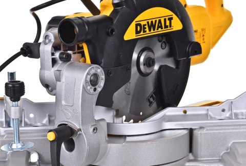 DeWalt Pilarka tarczowa ukośna DeWalt DWS773-QS (1300W; 216mm)