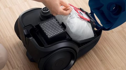 BOSCH Odkurzacz BOSCH BGBS 2BU1T