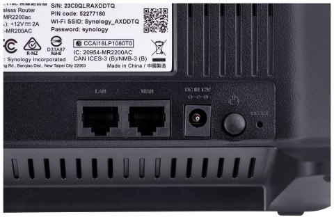 Synology Synology Mesh Router MR2200ac, WiFi 5, IEEE 802.11a/b/g/n/ac Wave 2, 1x 1GbE, 1xUSB 3.2, Three-band router