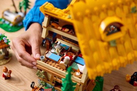 Lego LEGO 43242 Disney Chatka Królewny Śnieżki i siedmiu krasnoludków