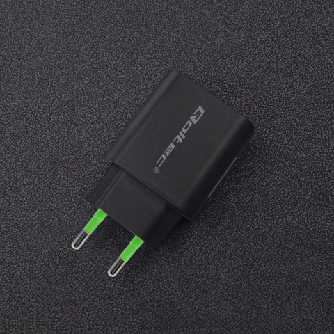 Qoltec QOLTEC ŁADOWARKA SIECIOWA 18W | 5-12V | 1.5-3A | USB TYP C PD | USB QC 3.0 | CZARNA