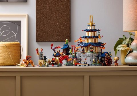 Lego LEGO 71814 Ninjago Turniejowe miasto ze świątynią