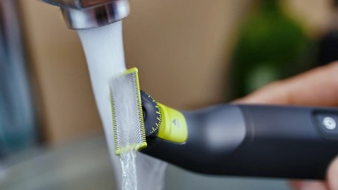 Philips Golarka PHILIPS OneBlade Pro QP 6542/15