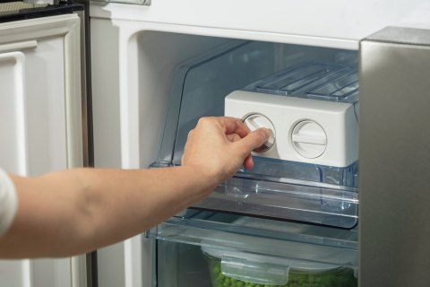Gorenje Chłodziarko-zamrażarka GORENJE NRM8182MX (WYPRZEDAŻ)