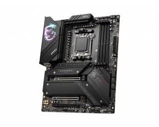 MSI Płyta główna MSI MPG X670E CARBON WIFI