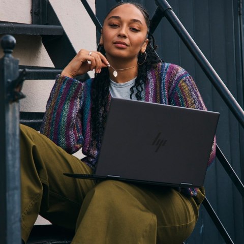 Hewlett-Packard HP Envy 15-FH0023DX Ryzen 7 7730U 15.6"FHD Touch 16GB SSD512 BT BLKB x360 Win11 Nightfall Black (REPACK) 2Y (WYPRZEDAŻ)