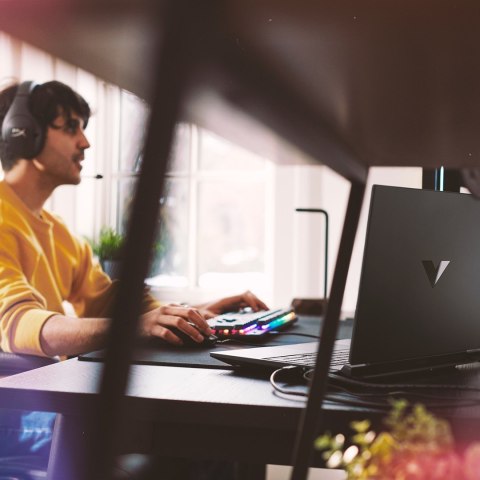 Hewlett-Packard HP Victus 15-FA1082WMDX i5-13420H 15.6" FHD AG 144Hz 16GB SSD512 BT BLKB LAN GeForce RTX 4050 6GB Win11 Black (REPACK) 2Y Hewlett-Packard HP Victus 15-FA1082WMDX i5-13420H 15.6" FHD AG 144Hz 16GB SSD512 BT BLKB LAN GeForce RTX 4050 6GB Win11 Black (REPACK) 2Y